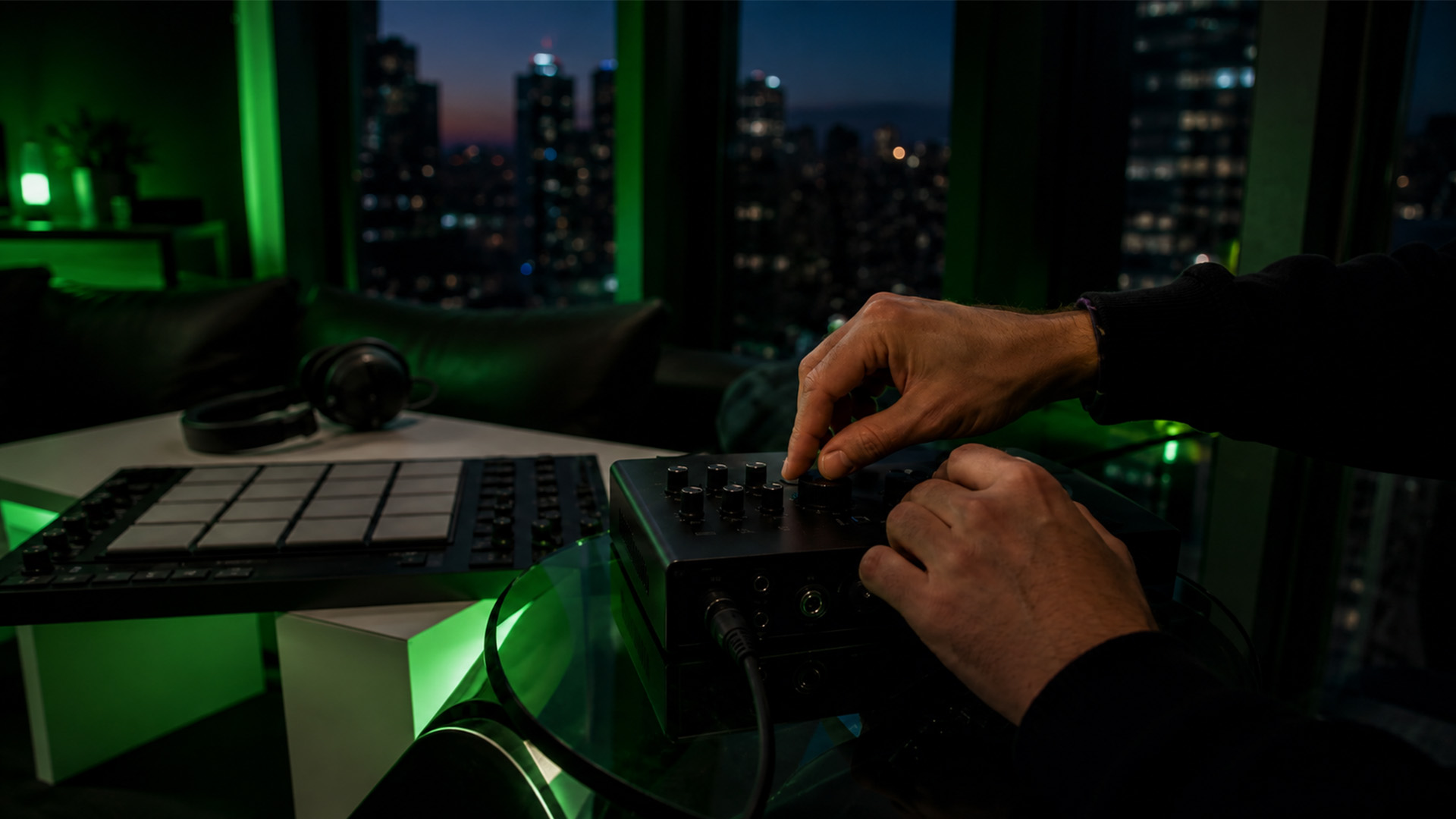 Hands tuning an interface for remote drum tracking